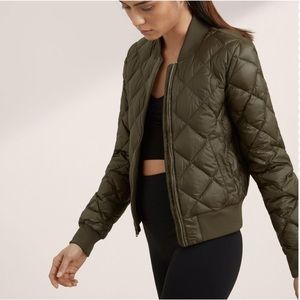Aritzia Parklife bomber puffer